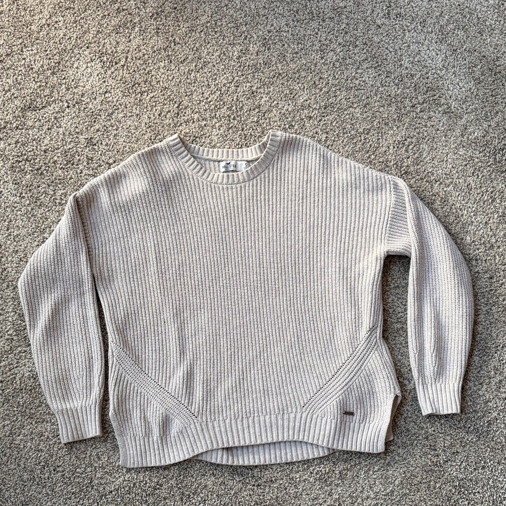 Hollister Cream Sweater